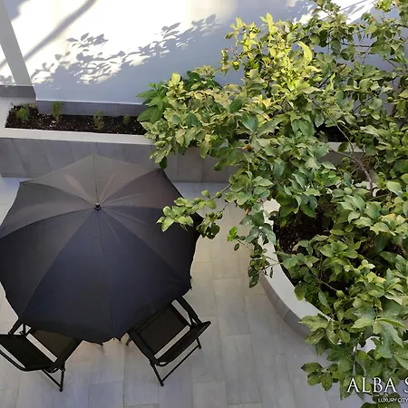 Alba Suavis - Luxury